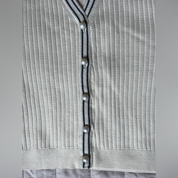 Talbots Cream Navy Trim V Neck Rib Knit Cardigan Sweater Old Money Preppy - XL - Picture 2 of 9